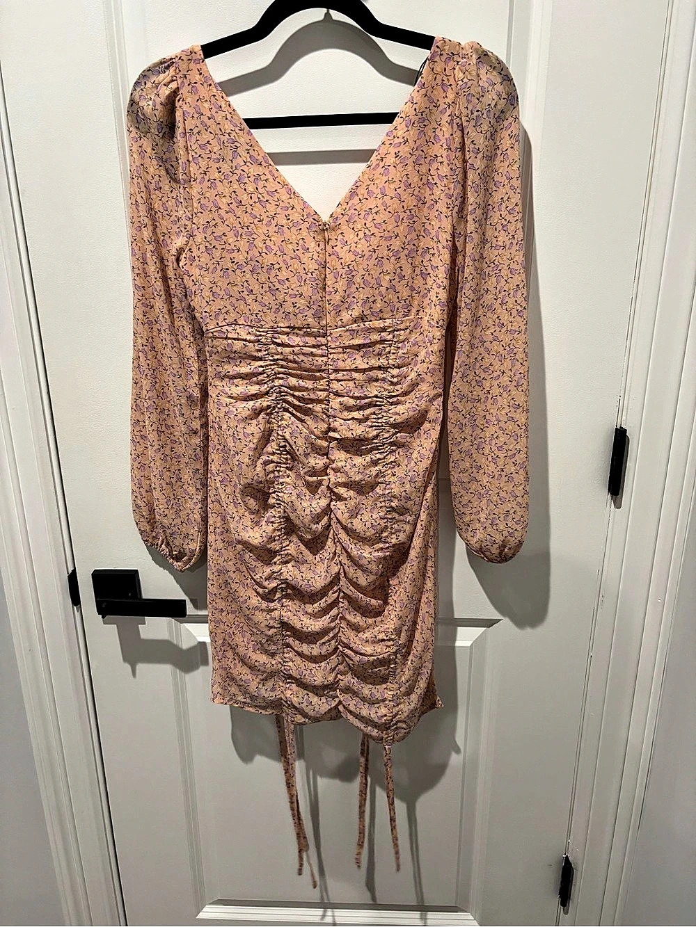 Forever 21 Floral Ruched Mini Dress in Pink & Purple Size Small NWT